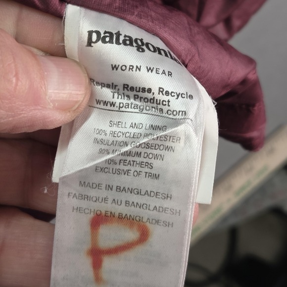 Patagonia Jacket Womens Large Red Down Sweater Hoody Hooded Puffer STY84711 - Picture 12 of 13